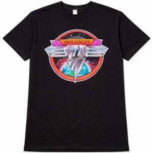 Van Halen Band Merch shirt is a size large black short sleeve 2007 World Tour